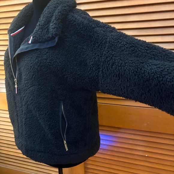 Tommy Hilfiger Fake Fur Half Zip Pullover - Black - Large - NWOT - Picture 7 of 11